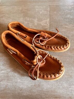 Women’s Adirondack Leather Moccasin Boat Shoes - Tan